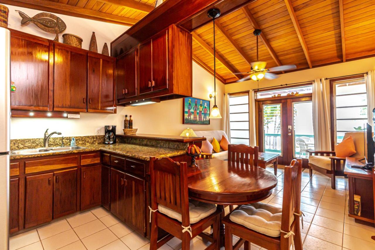 Coral Bay Villas San Pedro  Exteriér fotografie